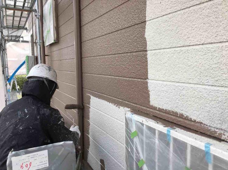 滋賀県東近江市外壁中塗り塗装工事