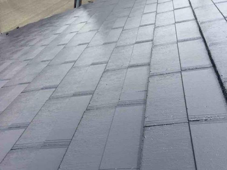 滋賀県栗東市屋根中塗り塗装工事